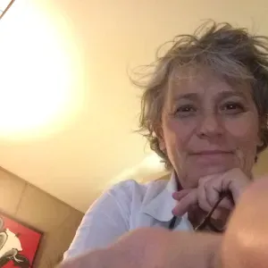 Femme pour votre repassage proche de Limonest 