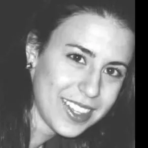 Empregada doméstica, um ano de experiência