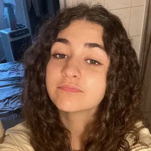 Étudiante pour du baby-sitting à Poitiers 