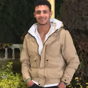 مربيه أطفال. 