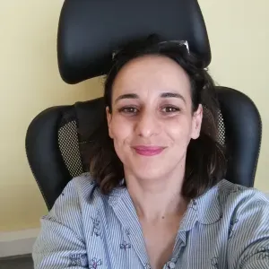 Enseignante d'arabe et soutien scolaire 