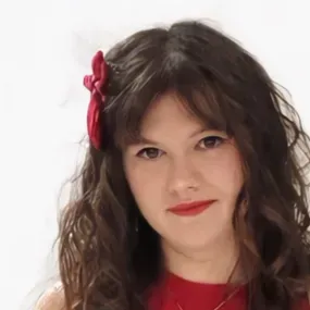 Babysitter sur Clamart (ex prof des ecoles contractuelle)