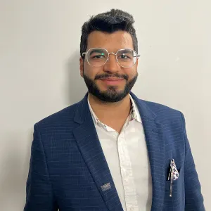 Experienced Tutor: English, German (A2) & Tech