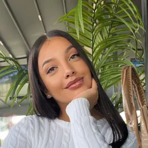 Super Sitter Available! Fun vibes & safe care guaranteed 👶✨