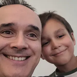 Procuro babysitter no dia 14 de manha entre as 9h00 e 11h30