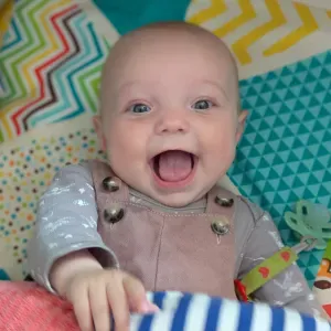 Je recherche une baby-sitter