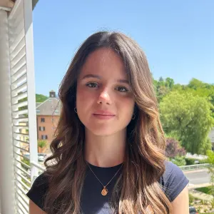 Pet-sitter à Aix les bains ! Amoureuse des chats :)