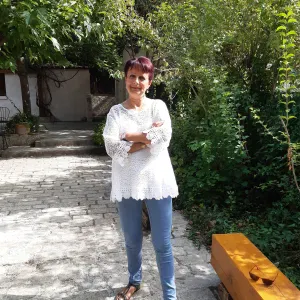 Jeune retraitée fonction publique cherche garde d'enfants