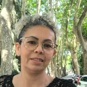  Trabalho na área da limpeza, responsável e caprichosa