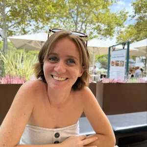 Baby sitter expérimentée - CAP petite enfance 