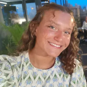 Baby-sitter expérimentée sur SQY