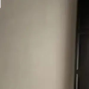 Je cherche une baby-sitter