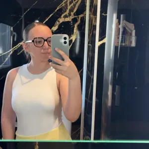 Femme de ménage qui a développé à Troyes !