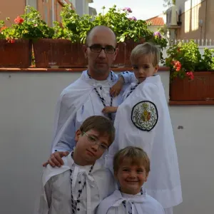 Puesto de canguro – cuidado de niños en Tomares