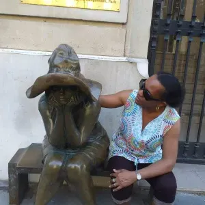 Baby-sitter expérimentée à Paris