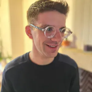 Garde de chat-Etudiant sérieux, benevole en refuge