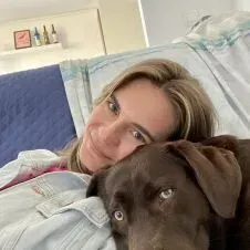 Mariana Peruzzo Pet Sitter 