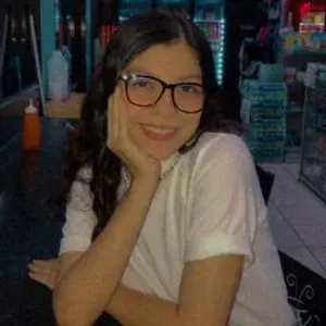 Busco trabajo limpieza y canguro