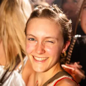 Baby-sitter avec BAFA à Lyon et aux alentours 