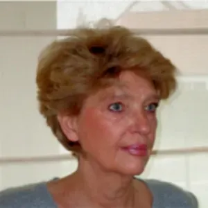 Je garde et je promène votre animal de compagnie en journée