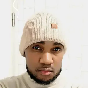 Atualmente trabalho  na car kuidados 