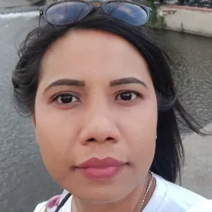 Nounou Phlippine expérimentée en région parisienne