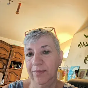 Aide à domicile par une aide soignante diplomée 