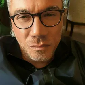 Cerco assistenza per lavare e cambiare mio padre