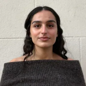 Baby-sitter enthousiaste à Paris