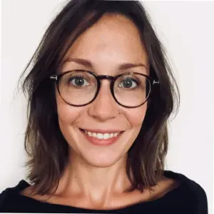 Looking for a great nanny for school pick-up in Lisbon