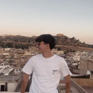 Cuidador de niños en Valencia. Confianza y cariño 