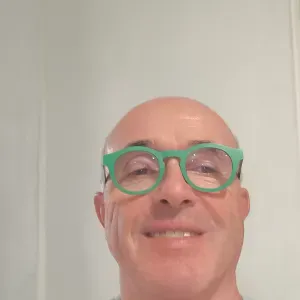 Pet sitter dans les environs de llauro 