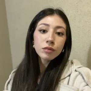 Sono Giulia una babysitter a Carbonia 