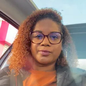 Baby-sitter à Senlis et vehiculé