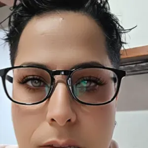 Addetta alle pulizie di case, uffici,fine locazione