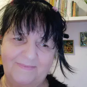 Opieka. Siostra pog. PCK z 15 let. doswiad.