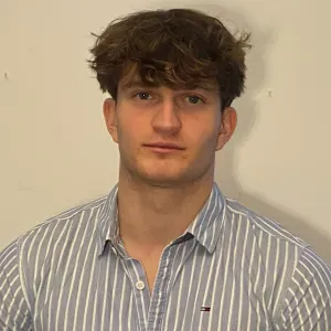 Baby-sitter à La Roche Sur Yon et aux alentours 