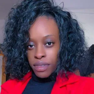 Cuidadora na albergaria velha e arredores de aveiro 