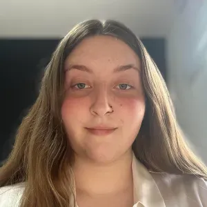 Canguro en Jaén, con titulación de auxiliar de enfermería