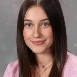 Baby-sitter douce & dévouée à Aix-en-Provence !