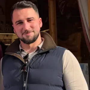 Cerco servizio di pulizia e stiro