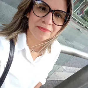 Canguro. Cuido de bebés y de niños y jóvenes.