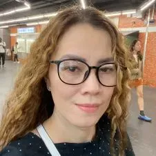 Employée familiale fiable pour ménage à Paris et Nanterre 