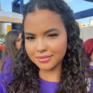  Babysitter com experiência em Famalicão 