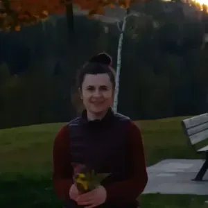 Addetta alle  pulizie  domestico 