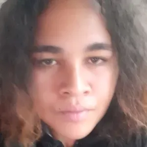 Babysitter esperta a latina .Disponible da subito 