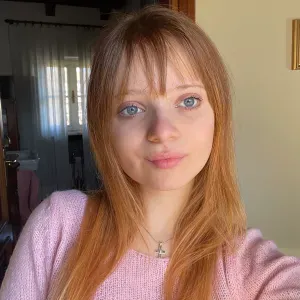 Babysitter gioiosa e premurosa a Roma! 