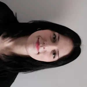 Baby-sitter à Arles (véhiculée) 