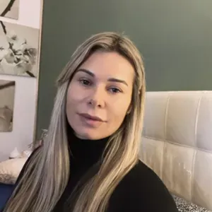 Addetta alle pulizie disponibile a Firenze