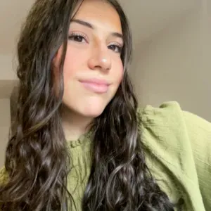 Niñera en Zaragoza. Con apoyo escolar e inglés